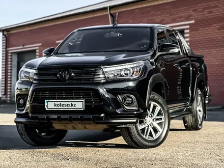 Toyota Hilux 2017 года за 18 500 000 тг. в Уральск – фото 9