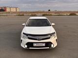 Toyota Camry 2014 года за 10 200 000 тг. в Актобе – фото 5