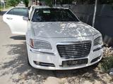 Chrysler 300C 2011 года за 15 000 000 тг. в Алматы – фото 4
