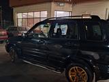Suzuki Grand Vitara 2001 года за 2 200 000 тг. в Алматы – фото 2