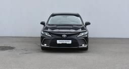 Toyota Camry Prestige 2023 года за 16 200 000 тг. в Атырау – фото 2