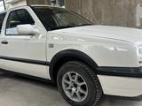 Volkswagen Golf 1992 года за 1 500 000 тг. в Шымкент – фото 3