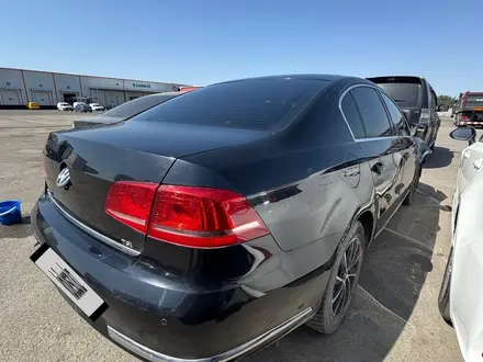 Volkswagen Passat 2011 года за 2 300 000 тг. в Алматы – фото 4