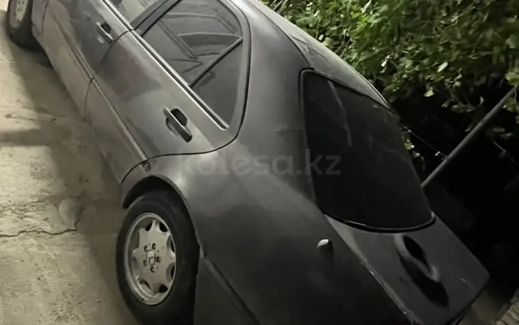 Mercedes-Benz C 220 1993 года за 100 000 тг. в Балхаш