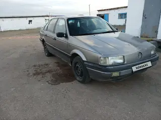 Volkswagen Passat, 1992