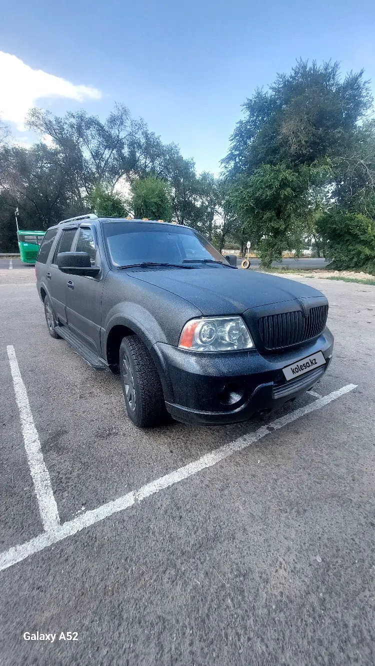 Lincoln Navigator, 2003