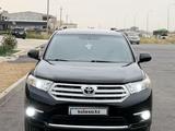 Toyota Highlander 2012 года за 12 600 000 тг. в Шымкент