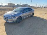 Hyundai Elantra 2017 годаүшін8 000 000 тг. в Актобе – фото 3