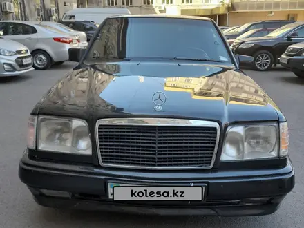 Mercedes-Benz E 200 1995 года за 2 100 000 тг. в Алматы – фото 6