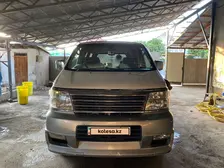 Nissan Elgrand, 1998