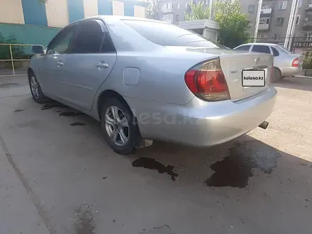 Toyota Camry 2005 года за 4 300 000 тг. в Астана – фото 2