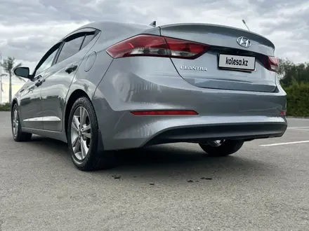 Hyundai Elantra 2017 года за 5 400 000 тг. в Актобе – фото 16