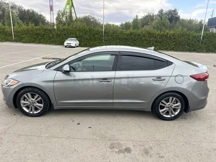Hyundai Elantra 2017 года за 5 400 000 тг. в Актобе – фото 15