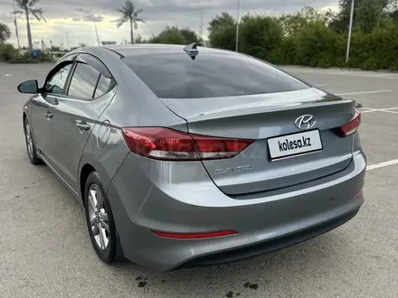 Hyundai Elantra 2017 года за 5 400 000 тг. в Актобе – фото 17