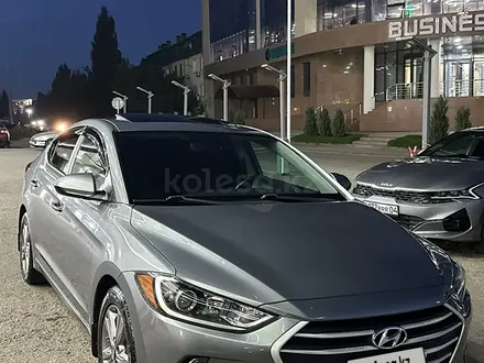 Hyundai Elantra 2017 года за 5 400 000 тг. в Актобе – фото 3