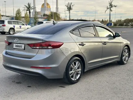 Hyundai Elantra 2017 года за 5 400 000 тг. в Актобе – фото 42