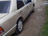 Mercedes-Benz E 230 1991 годаfor650 000 тг. в Атакент – фото 3