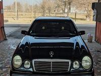 Mercedes-Benz E 230 1997 годаүшін3 600 000 тг. в Алматы