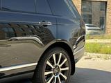 Land Rover Range Rover 2014 года за 29 000 000 тг. в Алматы – фото 4