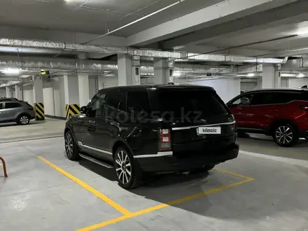 Land Rover Range Rover 2014 года за 29 500 000 тг. в Алматы – фото 5