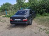 Mercedes-Benz E 230 1988 годаfor1 000 000 тг. в Караганда