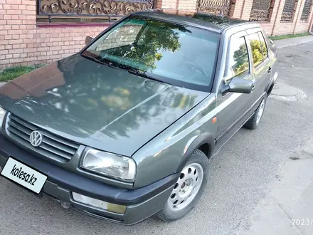 Volkswagen Vento 1992 года за 1 350 000 тг. в Уральск – фото 14