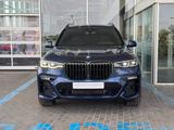 BMW X7 XDrive 40i 2022 года за 44 000 000 тг. в Алматы – фото 2