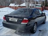 Toyota Camry 2004 года за 4 800 000 тг. в Петропавловск – фото 3