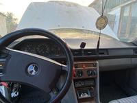 Mercedes-Benz E 230 1989 года за 560 000 тг. в Алматы