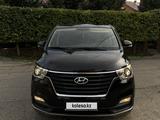 Hyundai H-1 2021 года за 18 200 000 тг. в Усть-Каменогорск – фото 2