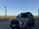 Toyota 4Runner 2014 годаүшін11 000 000 тг. в Актау – фото 2