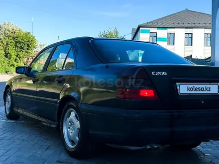 Mercedes-Benz C 200 1995 года за 2 500 000 тг. в Караганда – фото 5