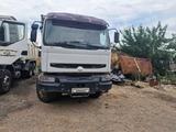 Renault  Kerax 2002 годаүшін11 500 000 тг. в Алматы