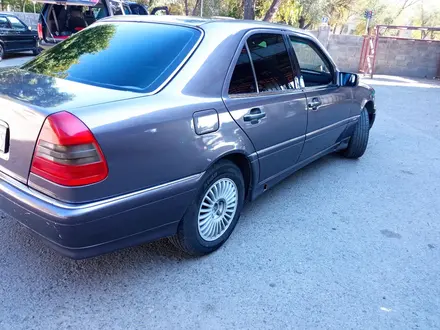 Mercedes-Benz C 280 1993 года за 2 000 000 тг. в Талдыкорган – фото 4