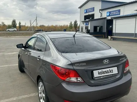 Hyundai Accent 2014 года за 4 900 000 тг. в Уральск – фото 2