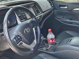 Toyota Highlander 2014 года за 15 500 000 тг. в Усть-Каменогорск – фото 5