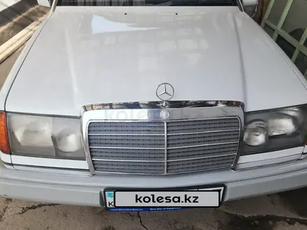 Mercedes-Benz E 230 1992 года за 1 100 000 тг. в Шымкент – фото 8