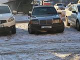 Mercedes-Benz E 280 1993 годаfor1 000 000 тг. в Астана