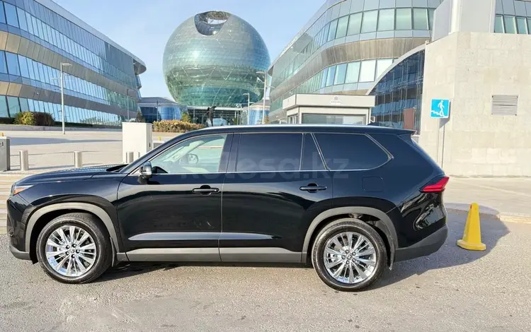 Toyota Grand Highlander 2024 года за 35 000 000 тг. в Астана