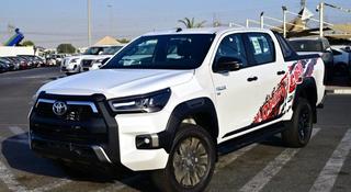 Toyota Hilux Adventure 2025 года за 26 500 000 тг. в Семей