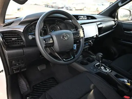 Toyota Hilux Adventure 2025 года за 26 500 000 тг. в Семей – фото 6