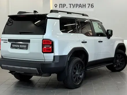 Toyota Land Cruiser Prado Prestige 2024 года за 39 000 000 тг. в Астана – фото 19