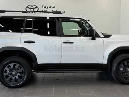 Toyota Land Cruiser Prado Prestige 2024 года за 39 000 000 тг. в Астана – фото 18