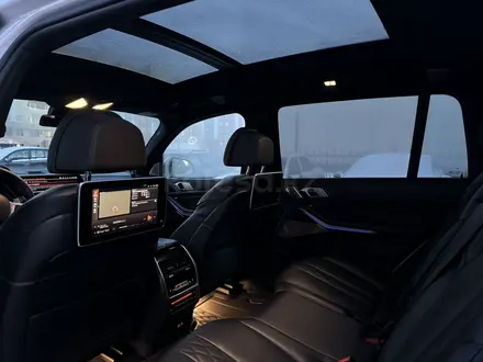 BMW X7 2019 года за 52 400 000 тг. в Астана – фото 12