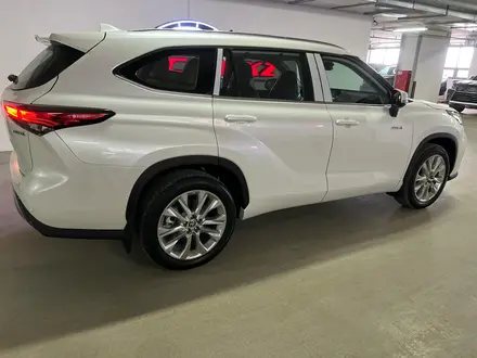 Toyota Highlander 2023 года за 31 200 000 тг. в Астана – фото 7