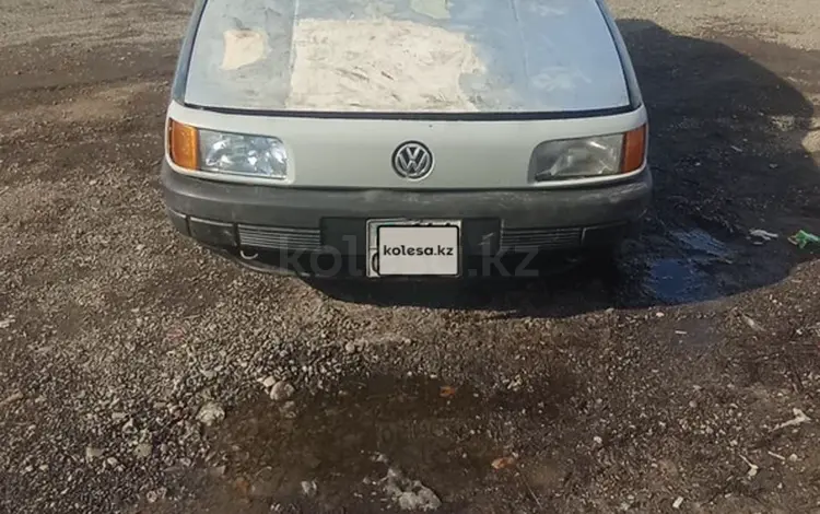 Volkswagen Passat 1990 года за 600 000 тг. в Алматы