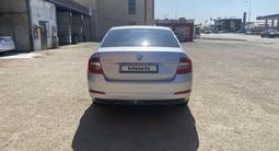 Skoda Octavia 2015 года за 3 600 000 тг. в Атырау – фото 4