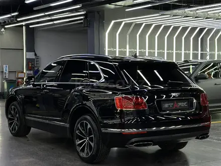 Bentley Bentayga 2017 года за 70 000 000 тг. в Астана – фото 12