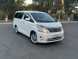 Toyota Vellfire 2009 годаfor6 968 378 тг. в Уральск