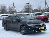 Toyota Camry 2017 года за 14 700 000 тг. в Уральск – фото 3